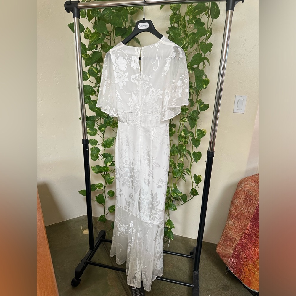 ASTR the Label Jasmine Floral midi dress - Picture 6 of 9